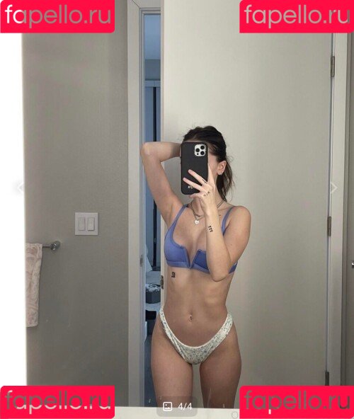 nnayetakk Onlyfans Photo Gallery 