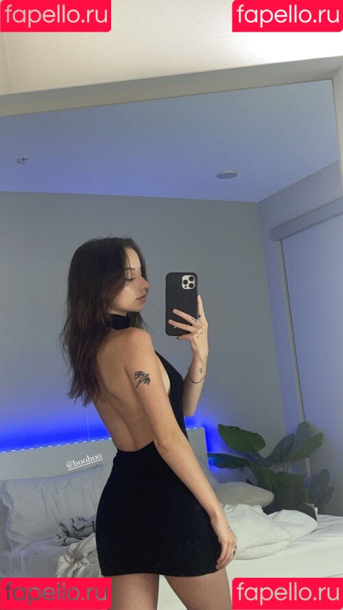 nnayetakk Onlyfans Photo Gallery 