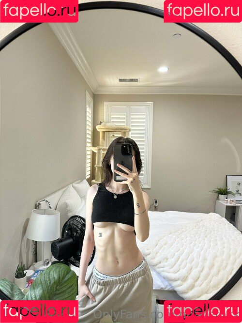 nnayetakk Onlyfans Photo Gallery 