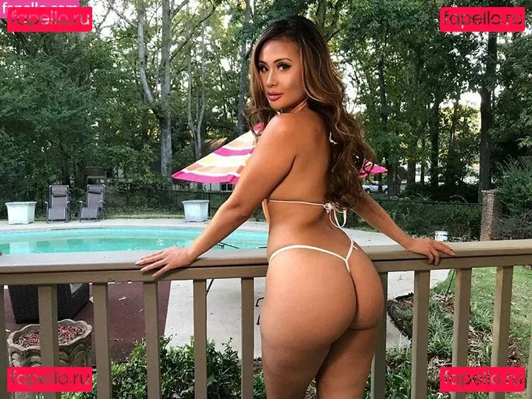 Ela Pasion Onlyfans Photo Gallery 