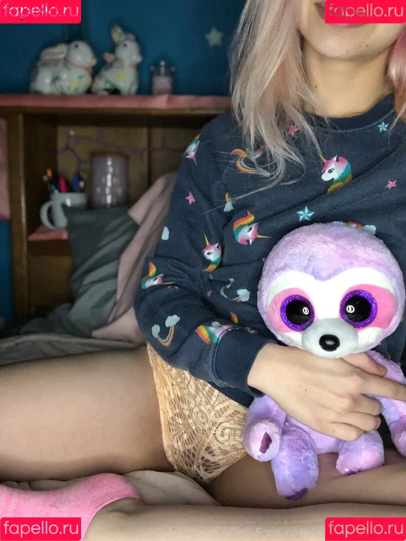 itty_bitty_baddie Onlyfans Photo Gallery 