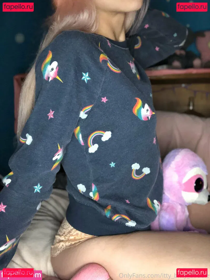 itty_bitty_baddie Onlyfans Photo Gallery 