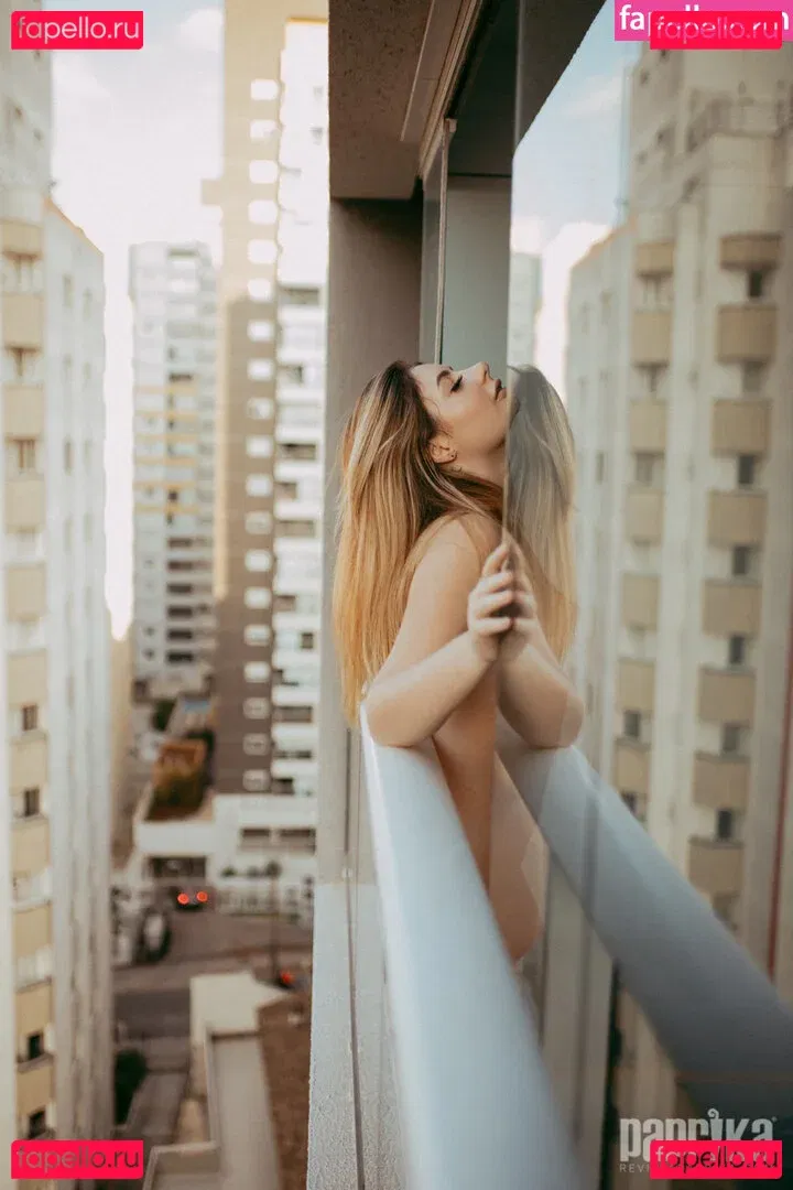 Rafaela Quelhas Onlyfans Photo Gallery 