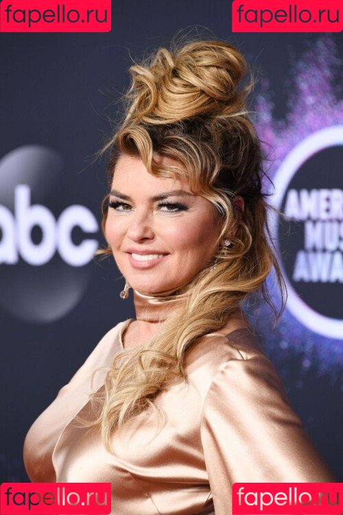 Shania Twain Onlyfans Photo Gallery 