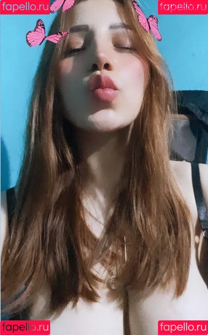 Arely Walle Onlyfans Photo Gallery 