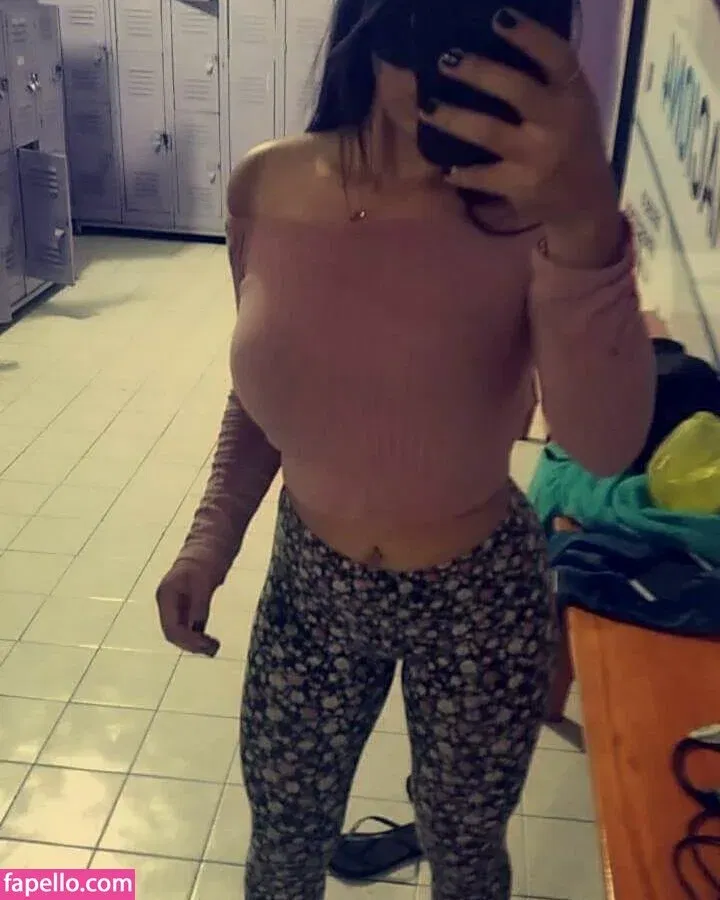 Arely Walle Onlyfans Photo Gallery 