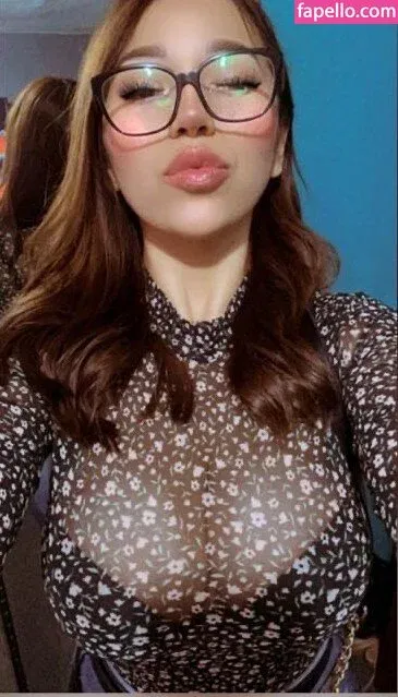 Arely Walle Onlyfans Photo Gallery 