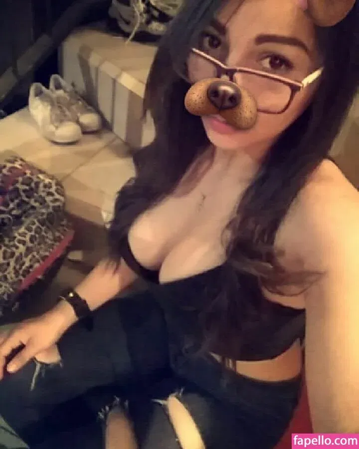 Arely Walle Onlyfans Photo Gallery 