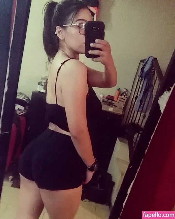 Arely Walle Onlyfans Photo Gallery 
