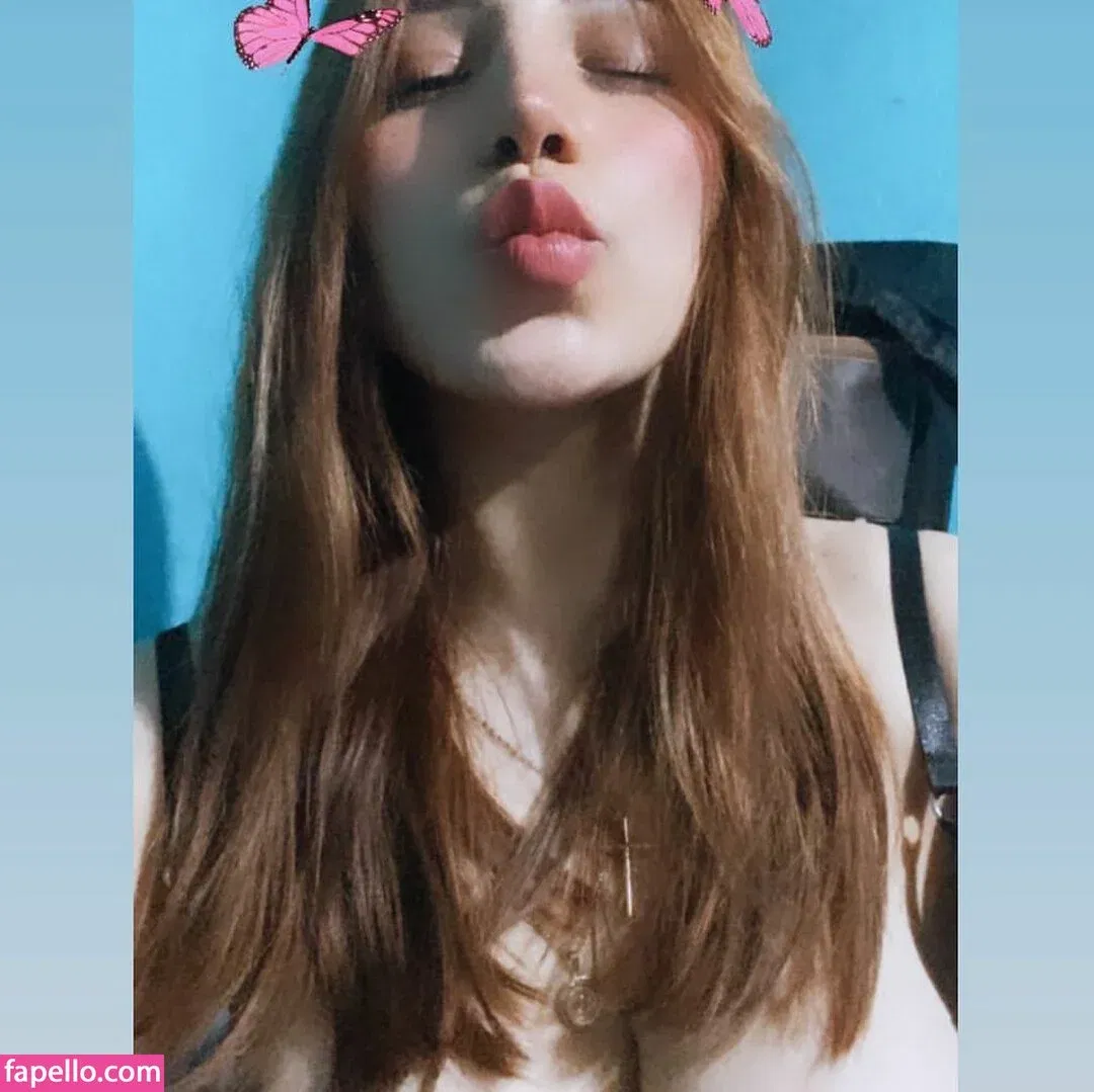 Arely Walle Onlyfans Photo Gallery 