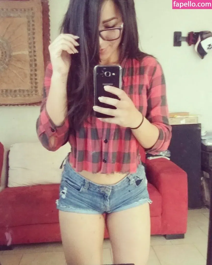 Arely Walle Onlyfans Photo Gallery 