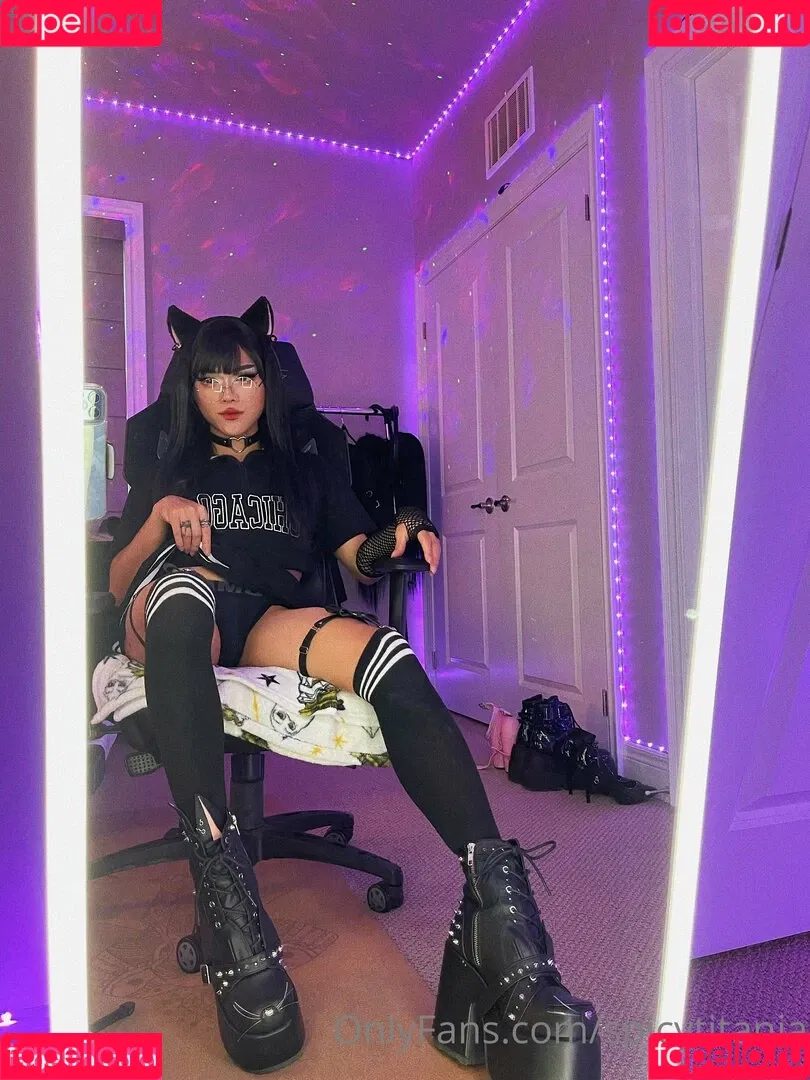 spicytitania Onlyfans Photo Gallery 