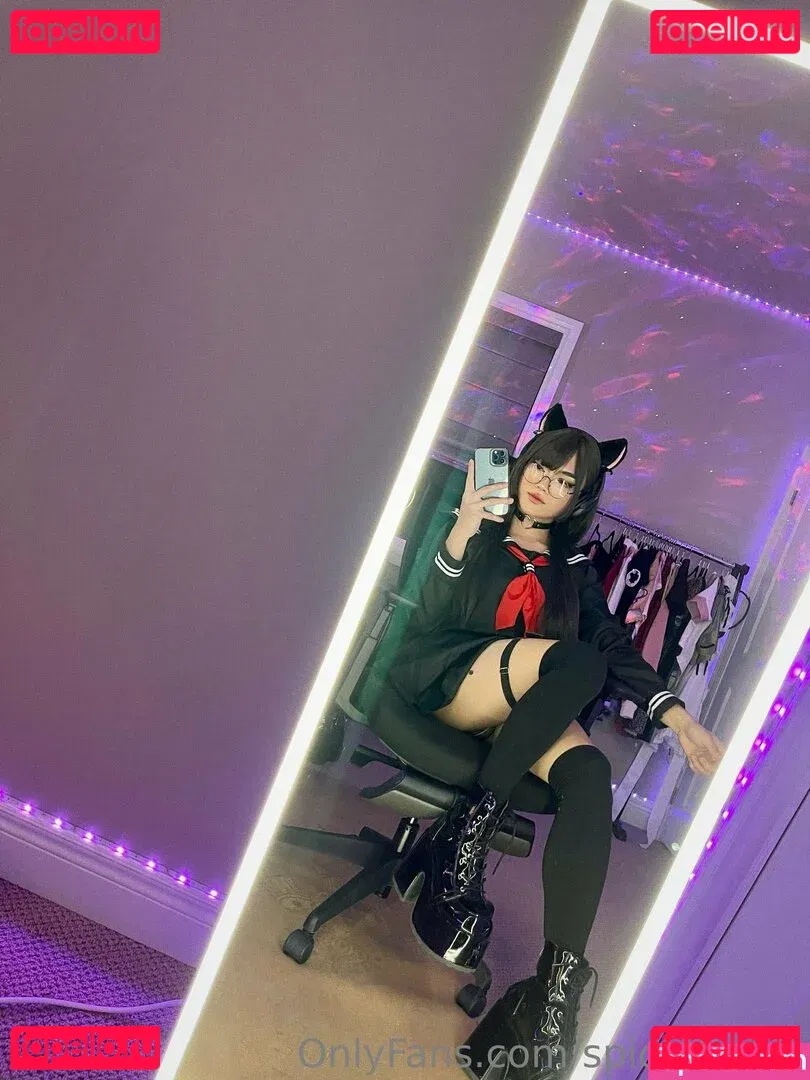 spicytitania Onlyfans Photo Gallery 