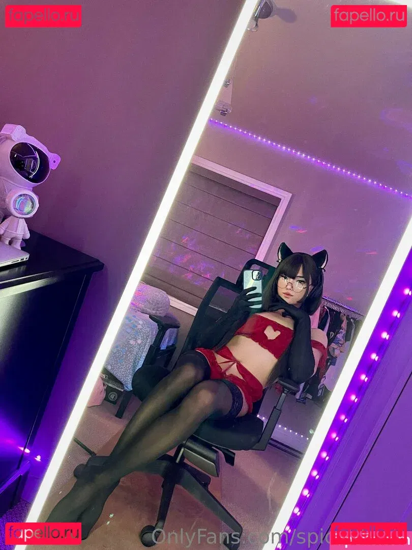 spicytitania Onlyfans Photo Gallery 