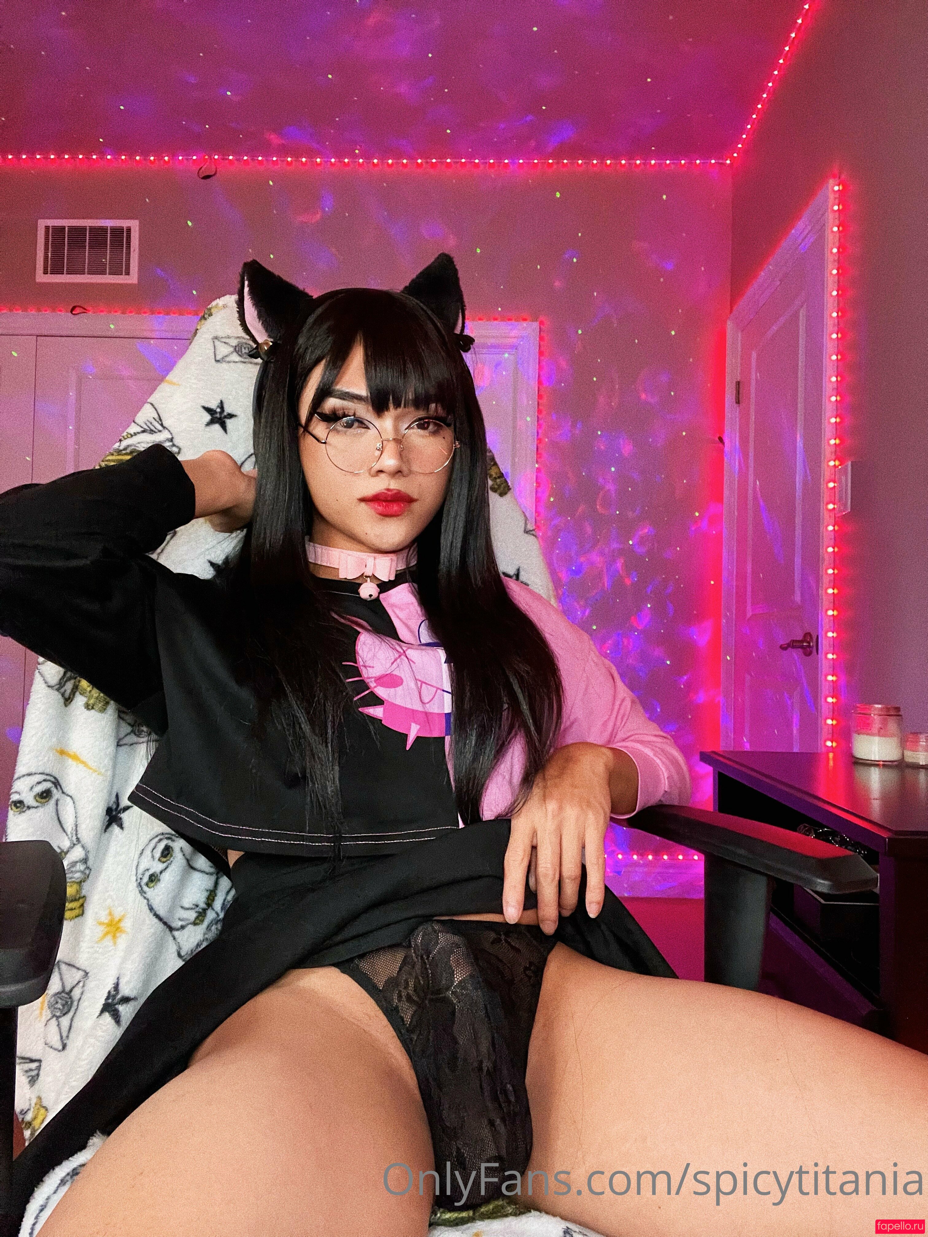 spicytitania Onlyfans Photo Gallery 