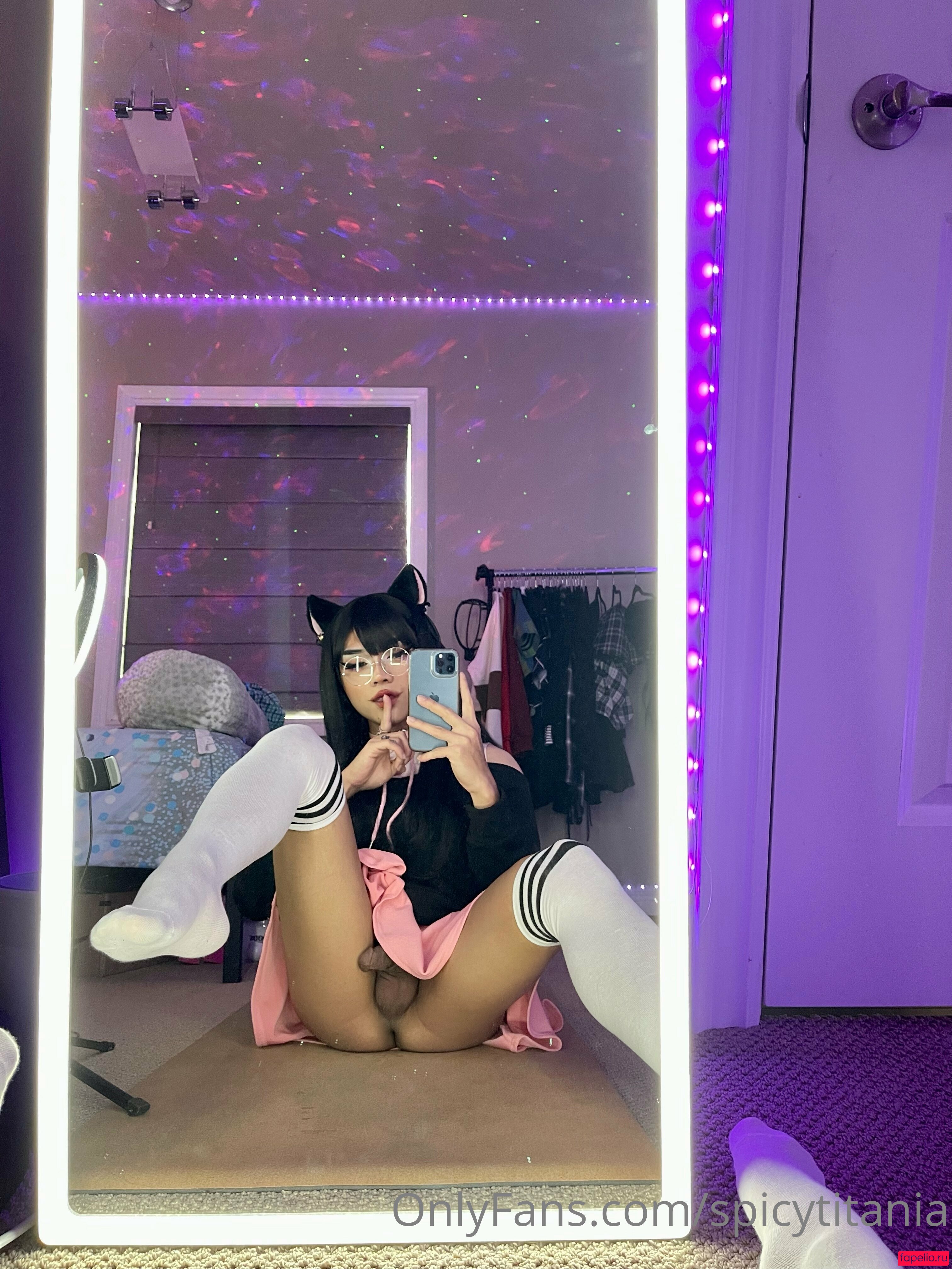 spicytitania Onlyfans Photo Gallery 