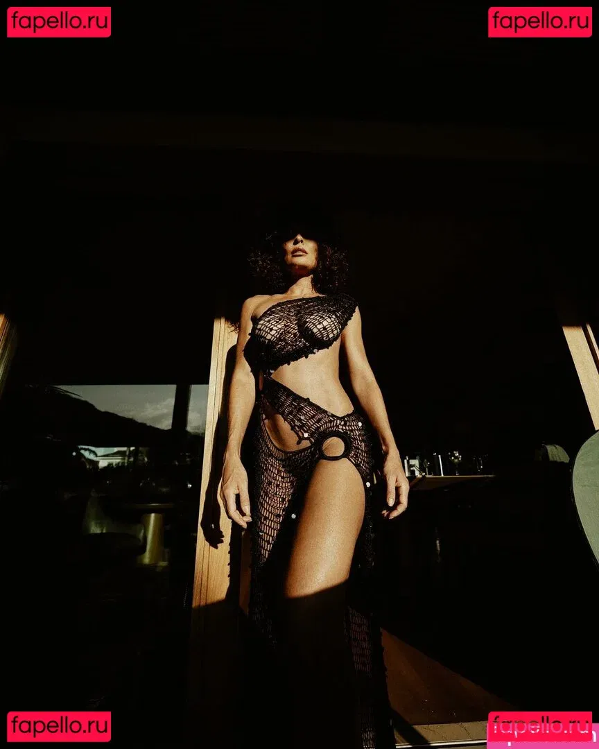 Juliana Paes Onlyfans Photo Gallery 