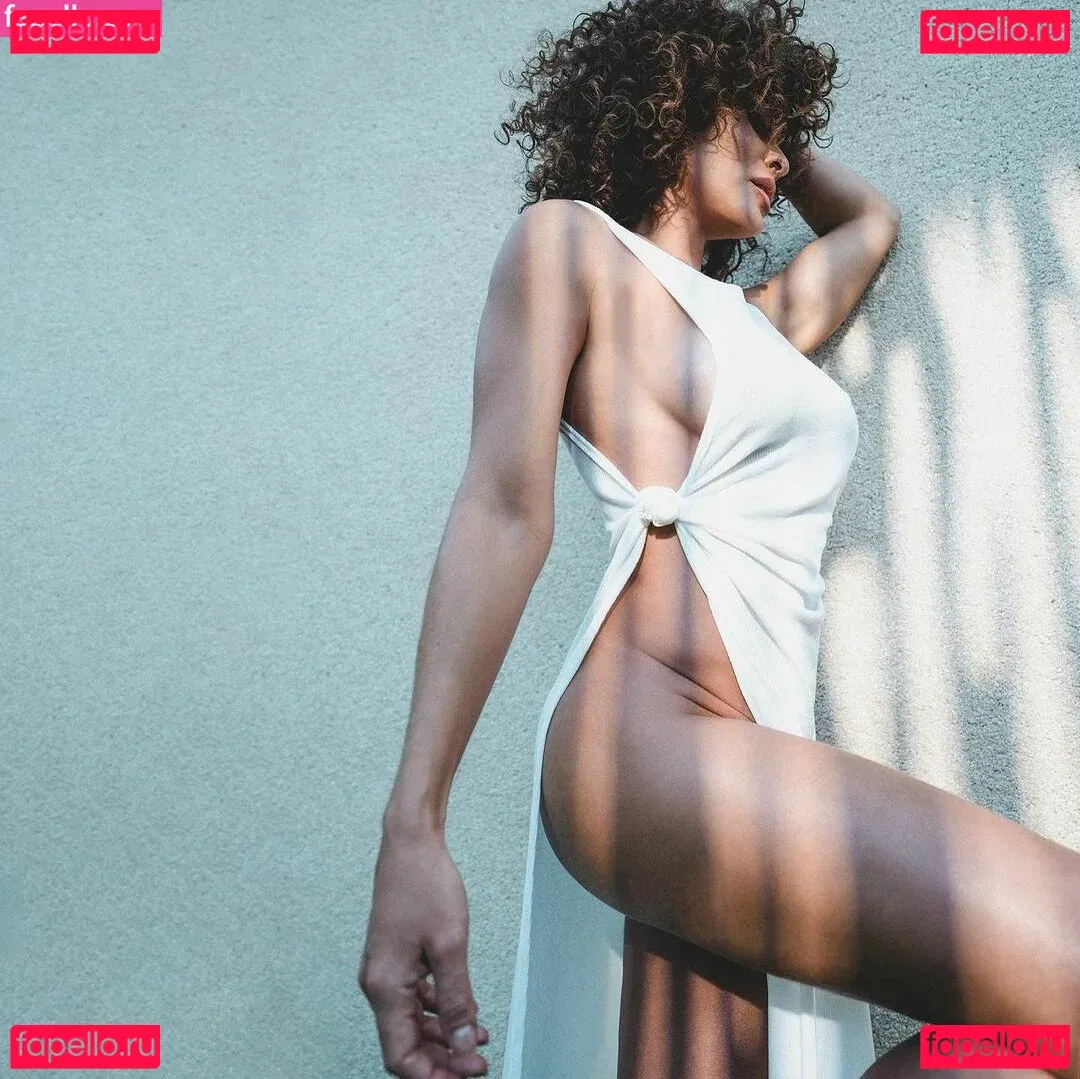 Juliana Paes Onlyfans Photo Gallery 