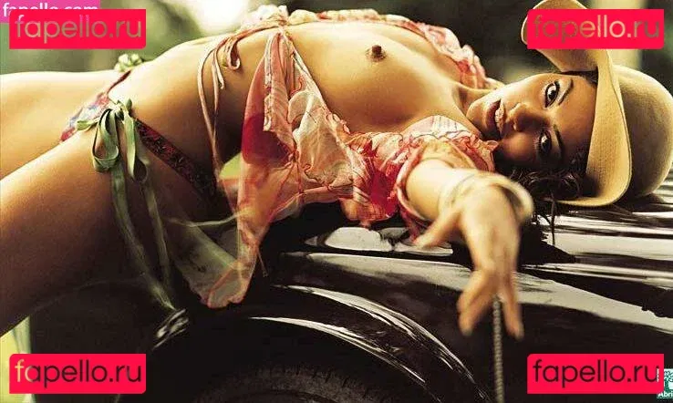 Juliana Paes Onlyfans Photo Gallery 