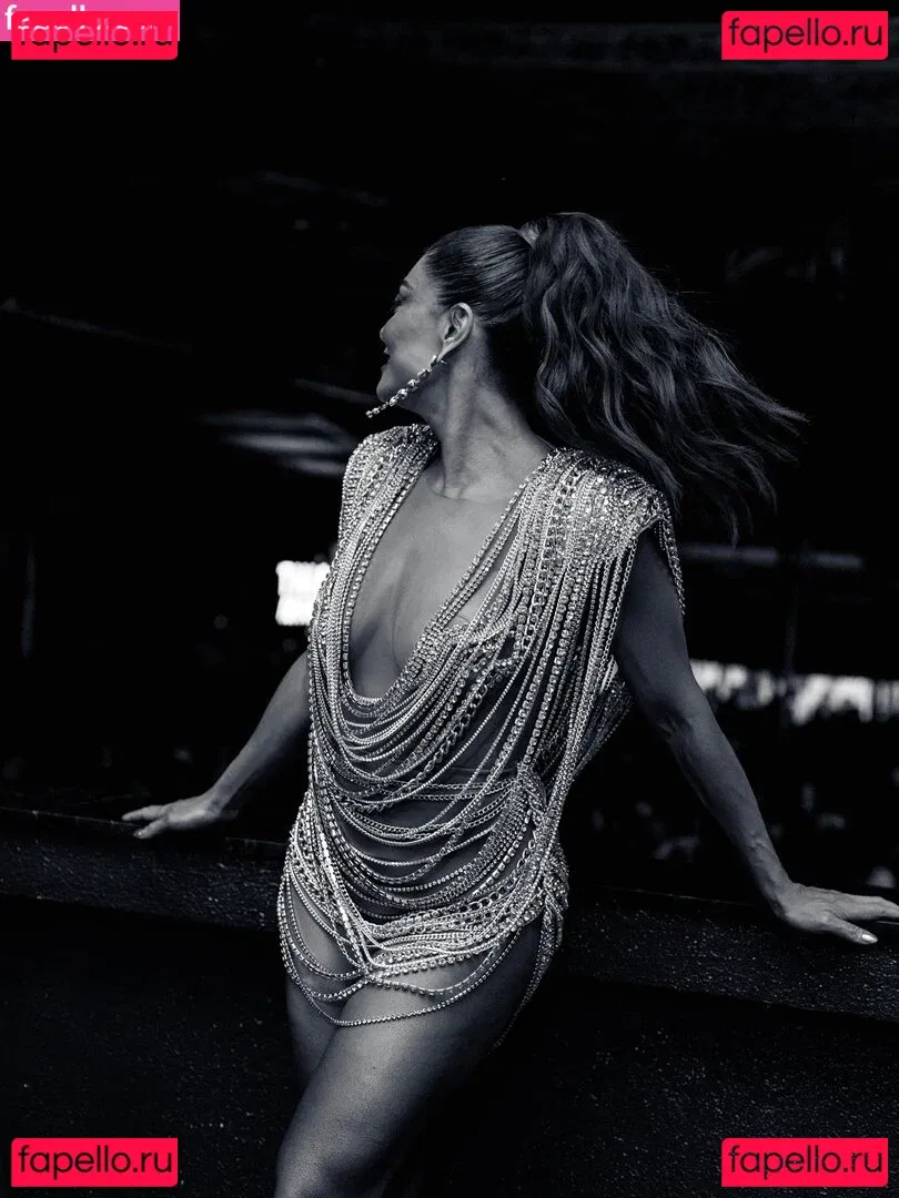 Juliana Paes Onlyfans Photo Gallery 