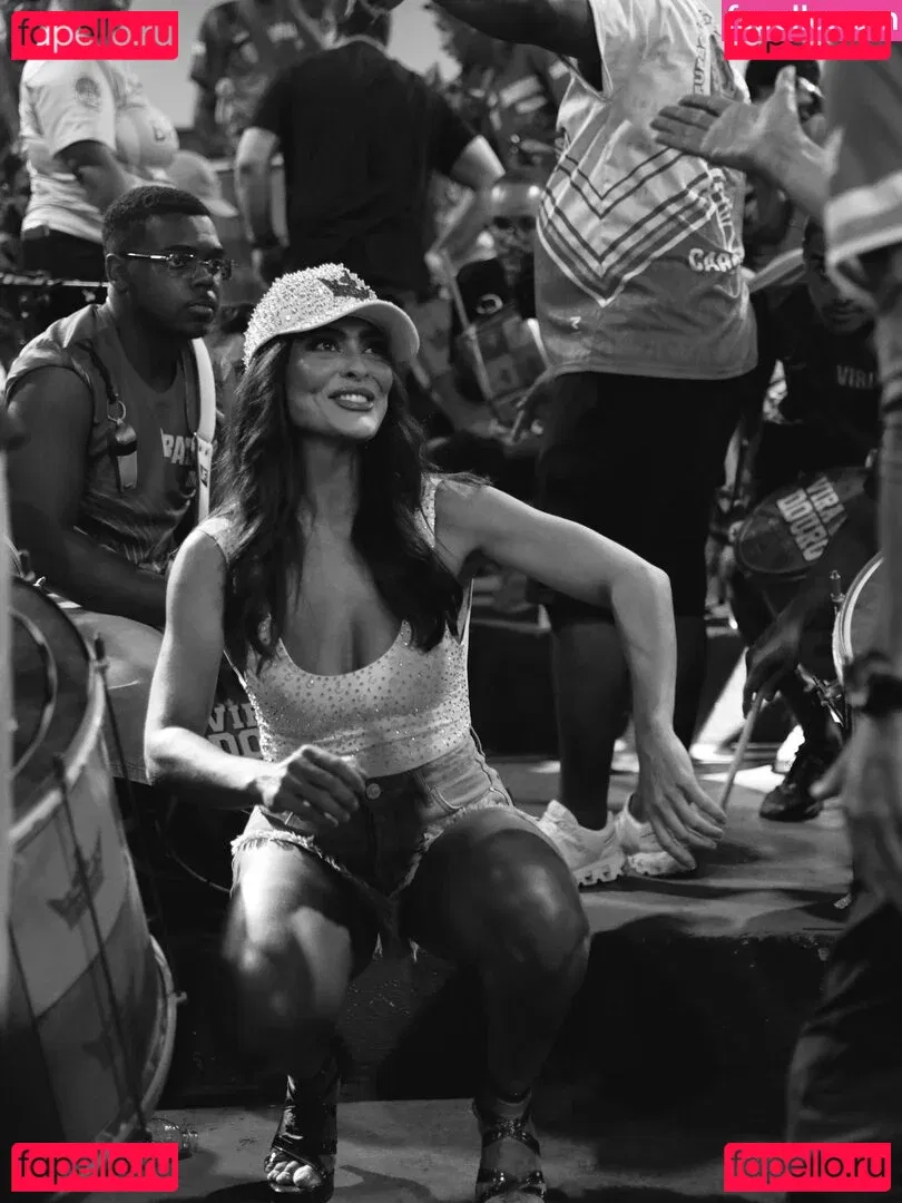 Juliana Paes Onlyfans Photo Gallery 