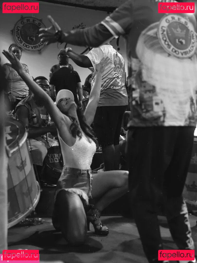 Juliana Paes Onlyfans Photo Gallery 