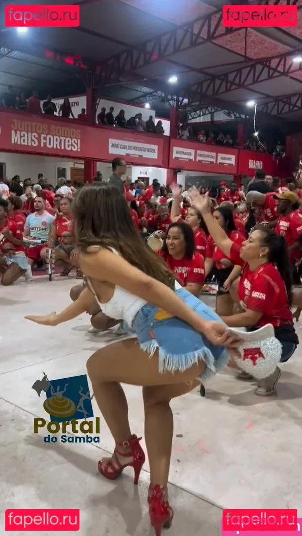 Juliana Paes Onlyfans Photo Gallery 