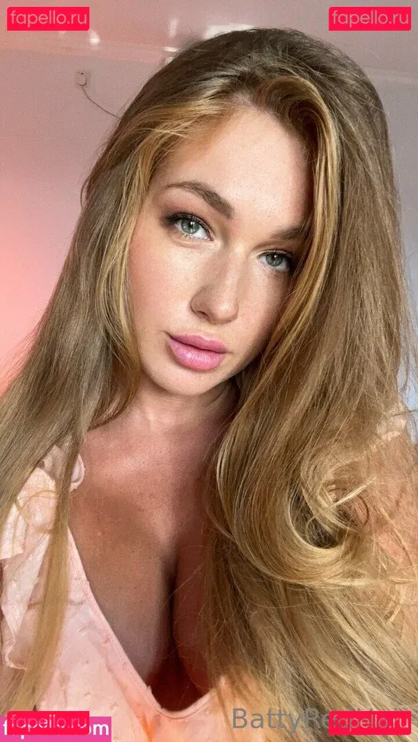 battyredhair Onlyfans Photo Gallery 