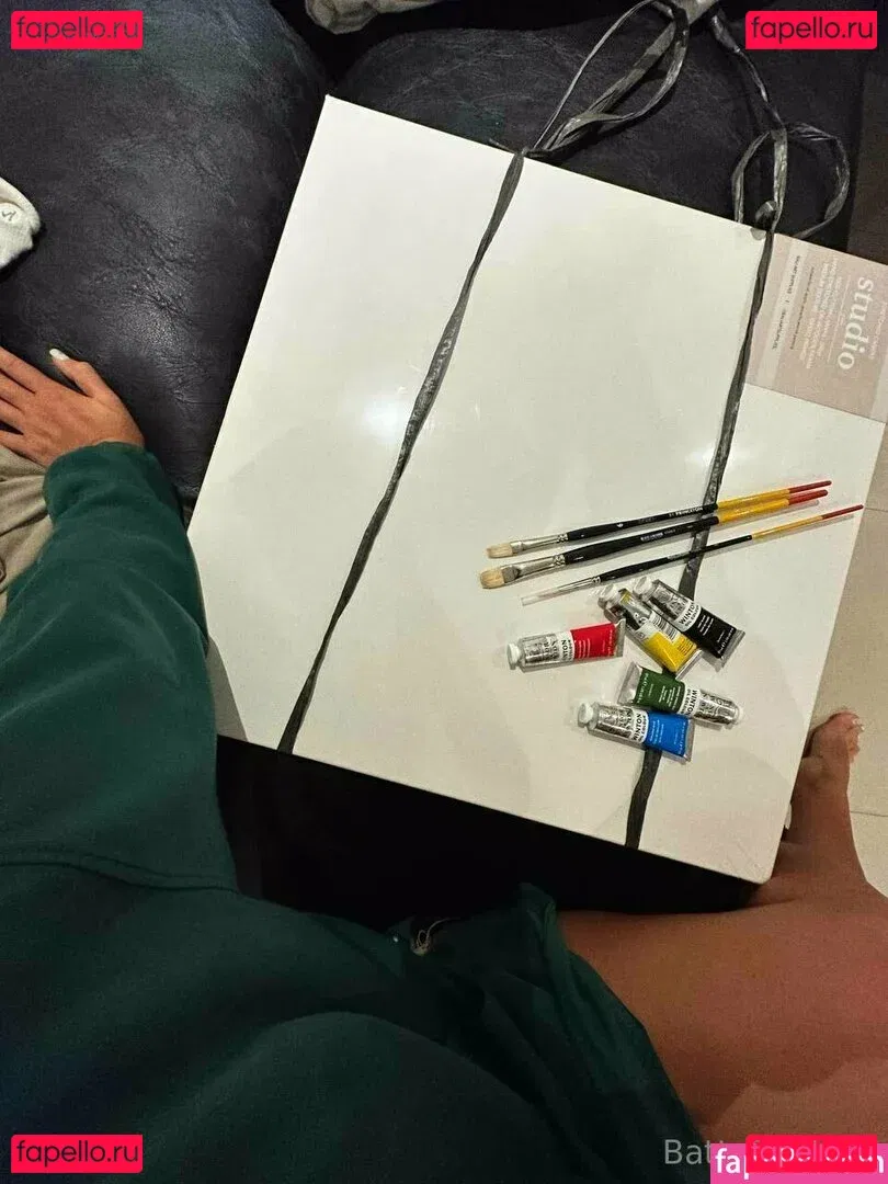 battyredhair Onlyfans Photo Gallery 