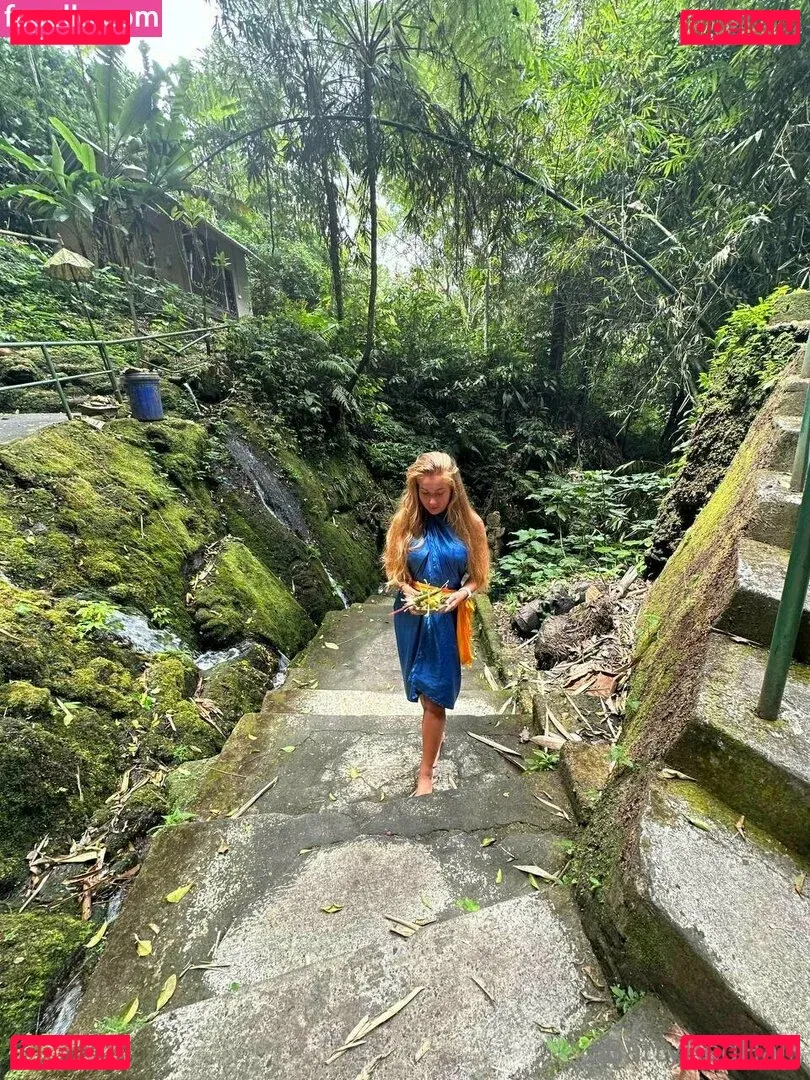 battyredhair Onlyfans Photo Gallery 