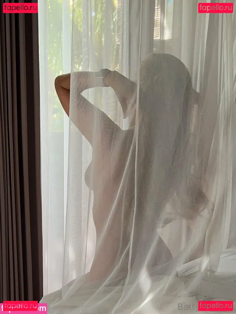 battyredhair Onlyfans Photo Gallery 