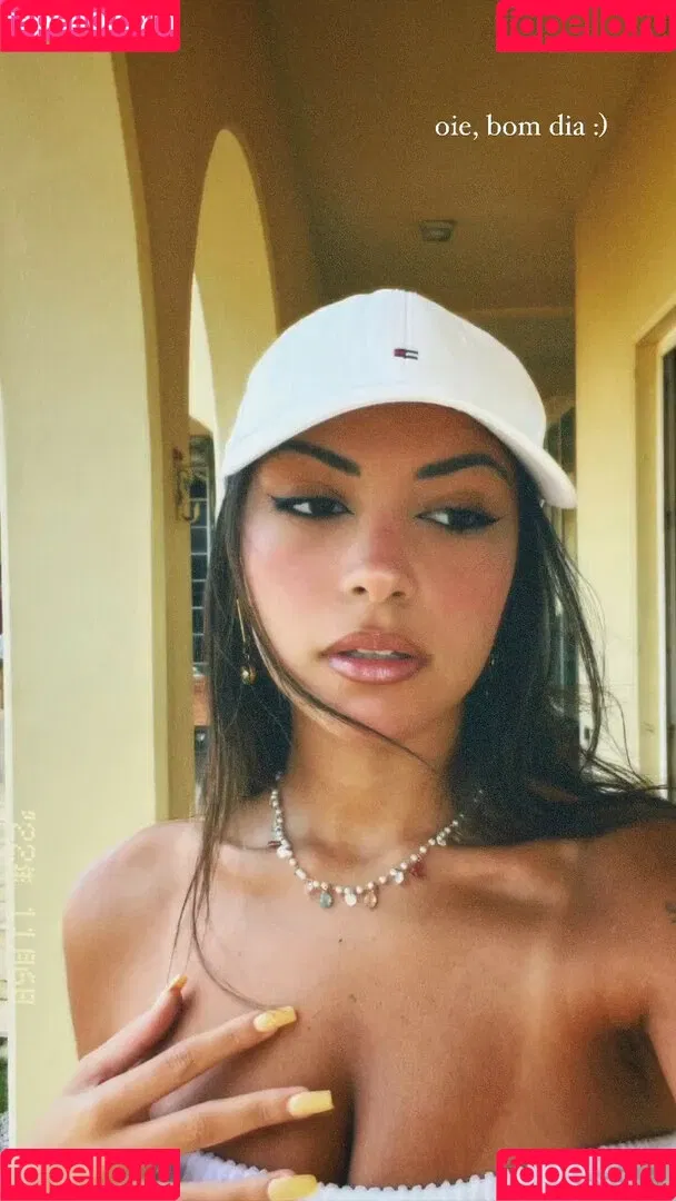 Gabriela Moura Onlyfans Photo Gallery 