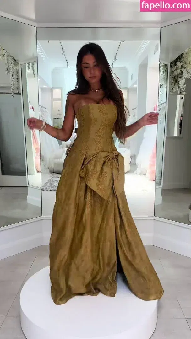 Gabriela Moura Onlyfans Photo Gallery 