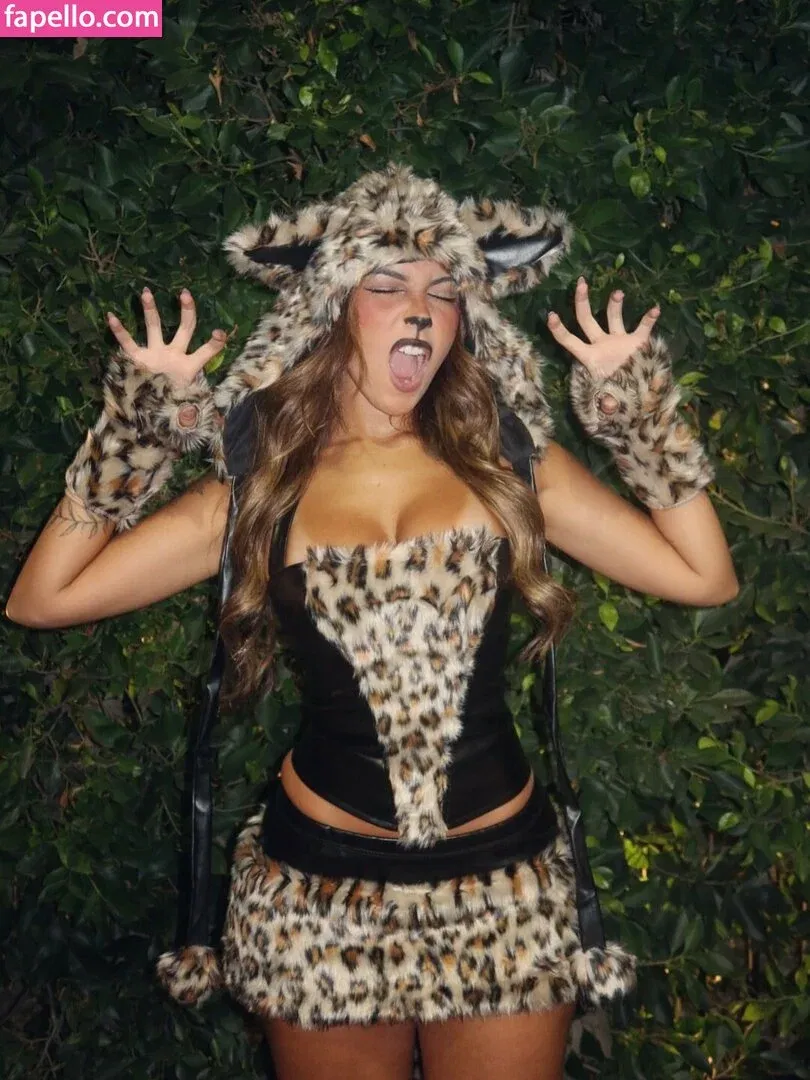 Gabriela Moura Onlyfans Photo Gallery 