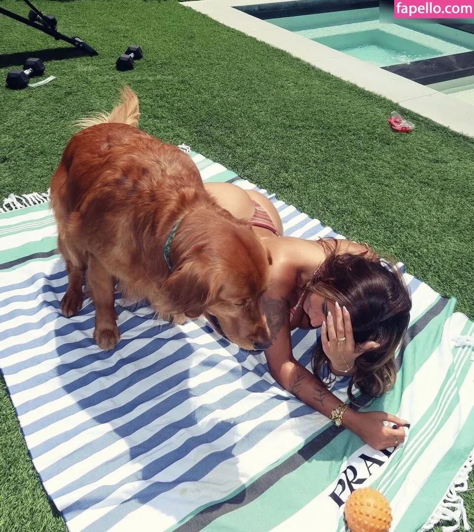 Gabriela Moura Onlyfans Photo Gallery 