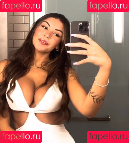 Gabriela Moura Onlyfans Photo Gallery 