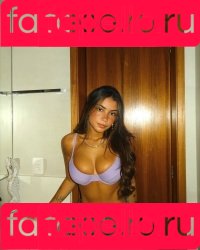 Gabriela Moura Onlyfans Photo Gallery 