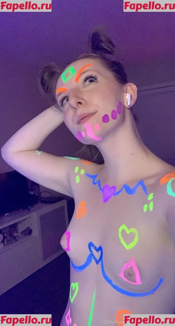 myskyewatson Onlyfans Photo Gallery 