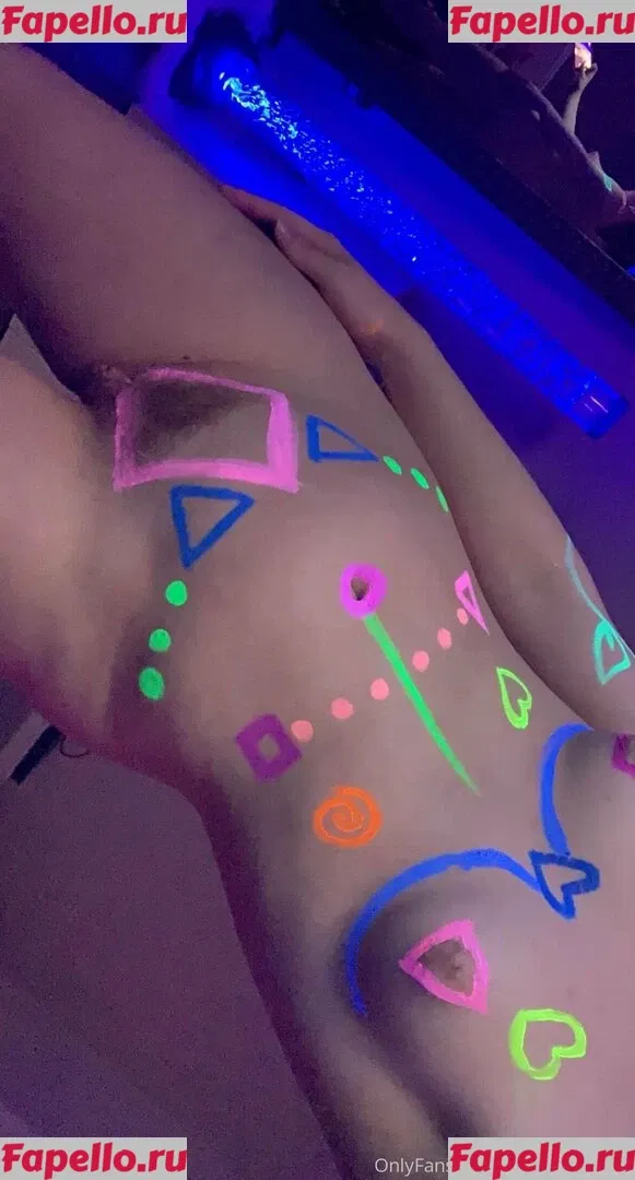 myskyewatson Onlyfans Photo Gallery 
