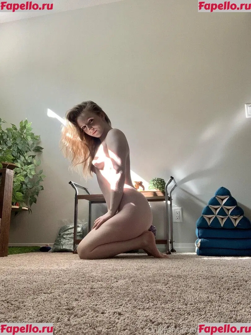 myskyewatson Onlyfans Photo Gallery 