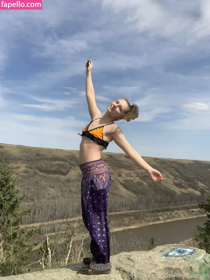 myskyewatson Onlyfans Photo Gallery 