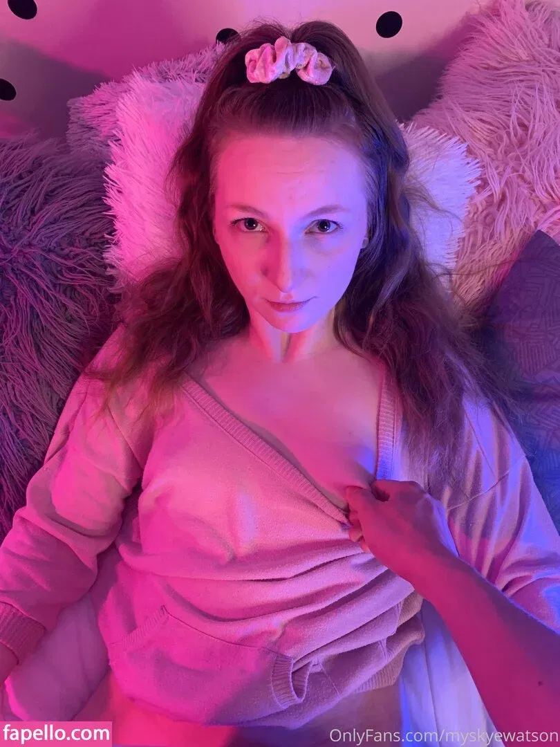 myskyewatson Onlyfans Photo Gallery 