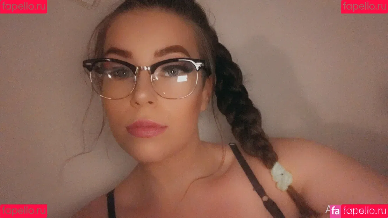 ameliaskye Onlyfans Photo Gallery 