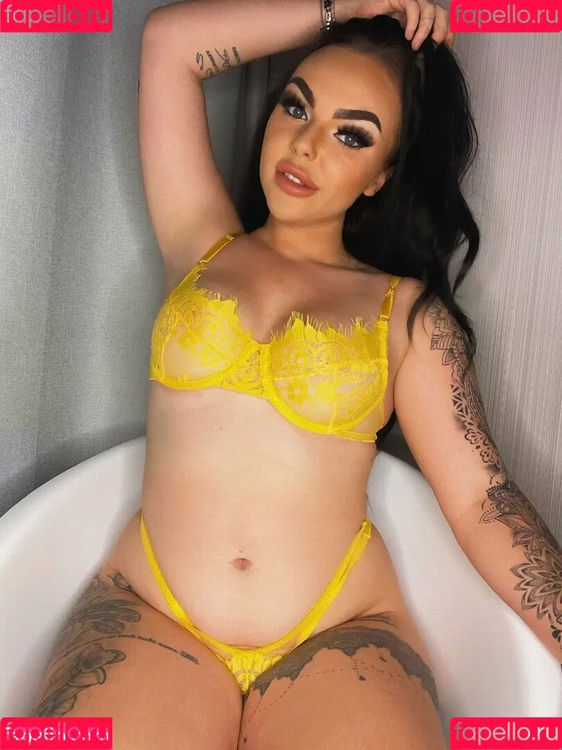 ameliaskye Onlyfans Photo Gallery 
