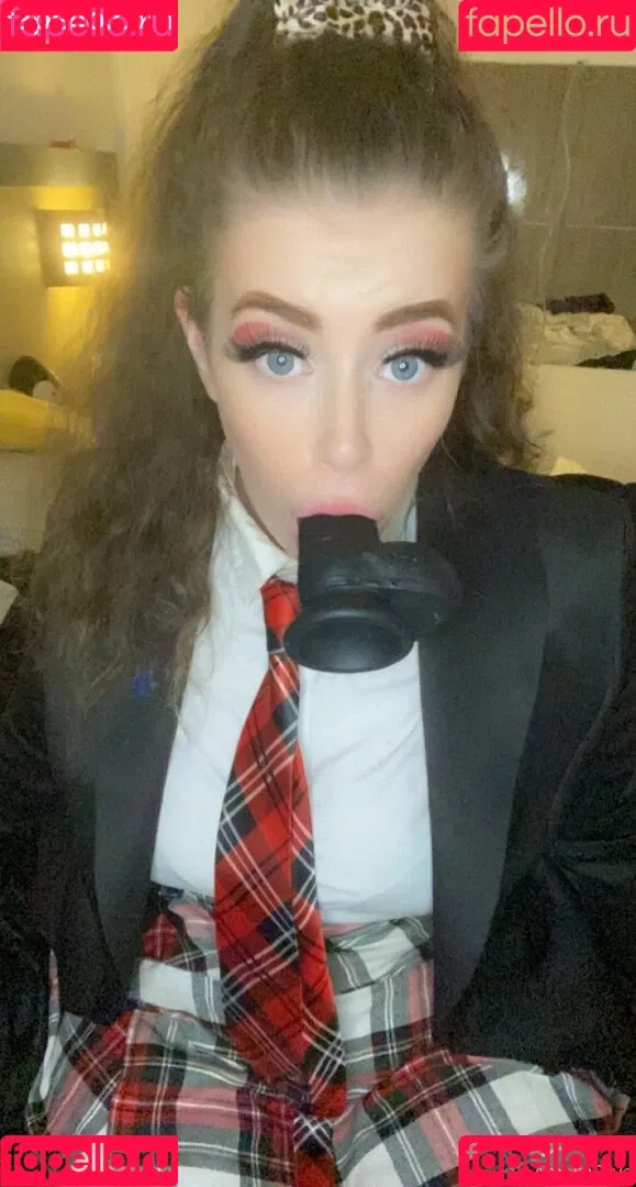 ameliaskye Onlyfans Photo Gallery 