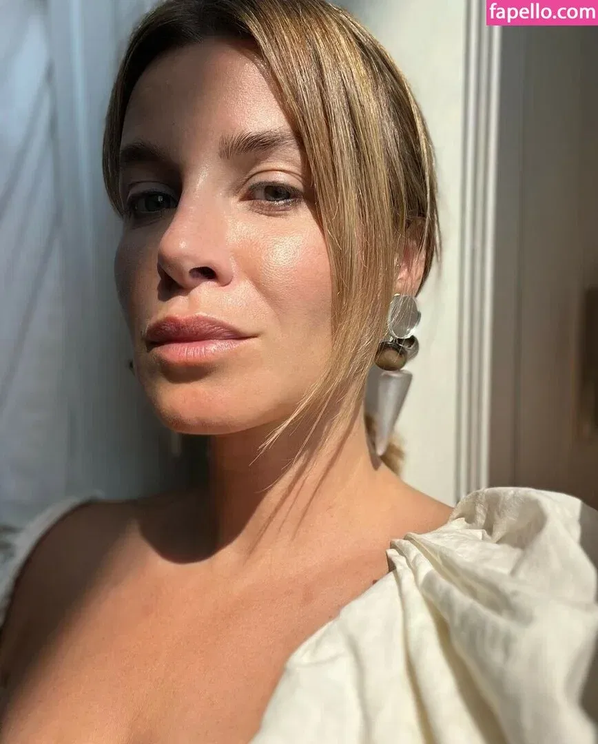 Victoria Koblenko Onlyfans Photo Gallery 