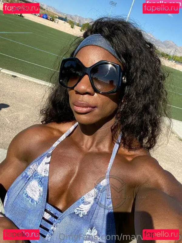 marvelousv Onlyfans Photo Gallery 