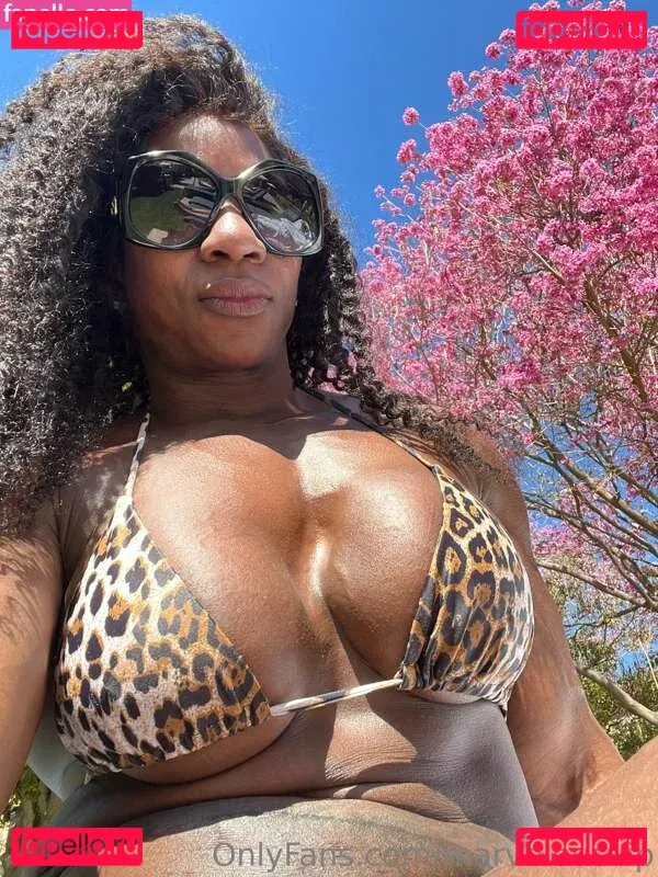 marvelousv Onlyfans Photo Gallery 