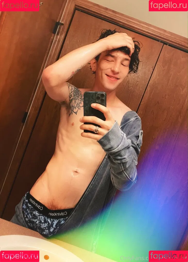 chrisoflyng Onlyfans Photo Gallery 