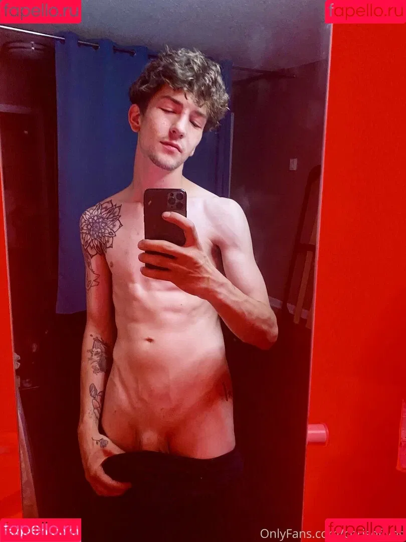 chrisoflyng Onlyfans Photo Gallery 
